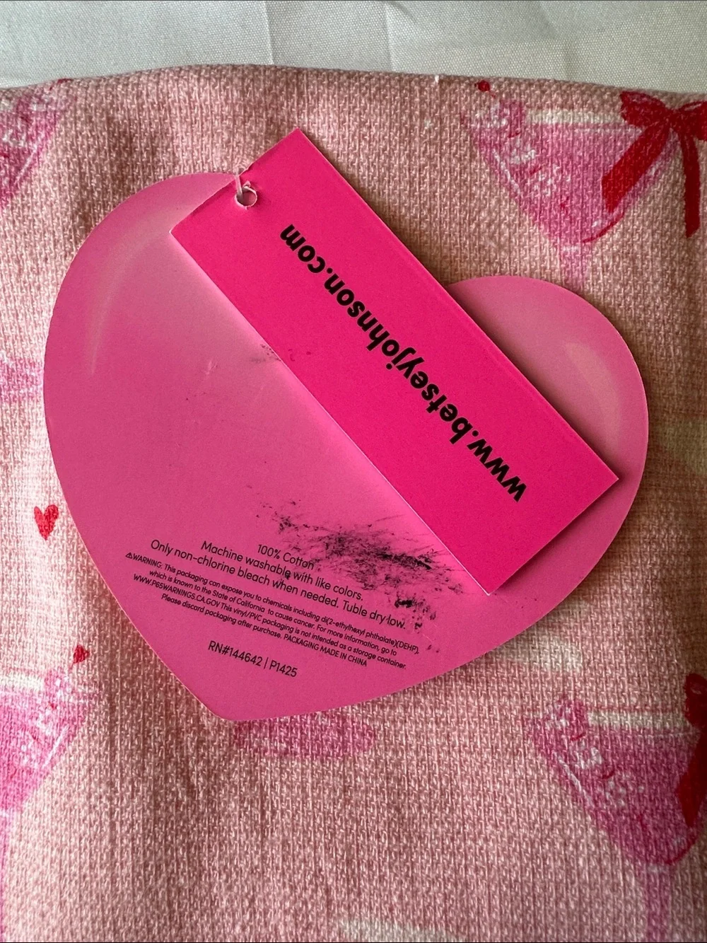 Betsey Johnson Martini Kitchen Towels 2 Pack Pink Valentine